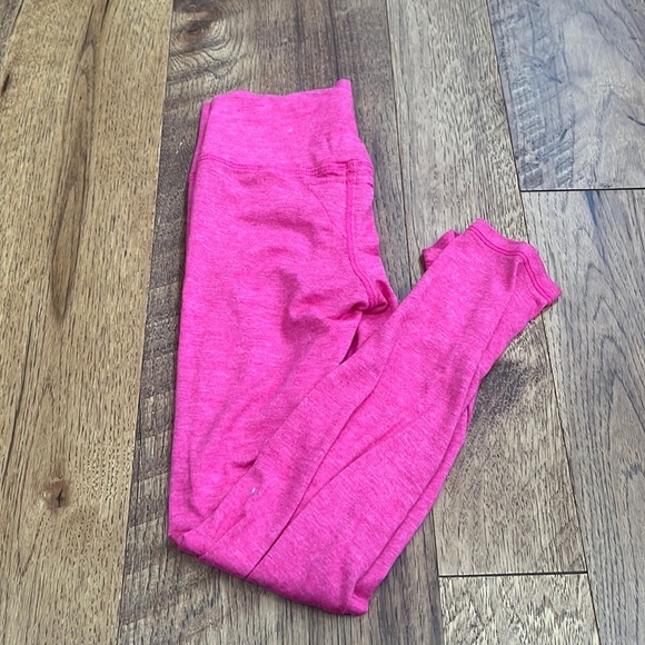 NWT T2 Love Girl’s Pink Leggings Size 8 - Picture 1 of 8